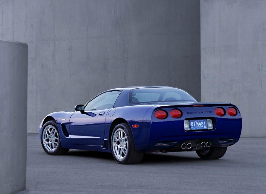 Chevrolet Corvette Z06 2001 года  (фото 42 из 73)